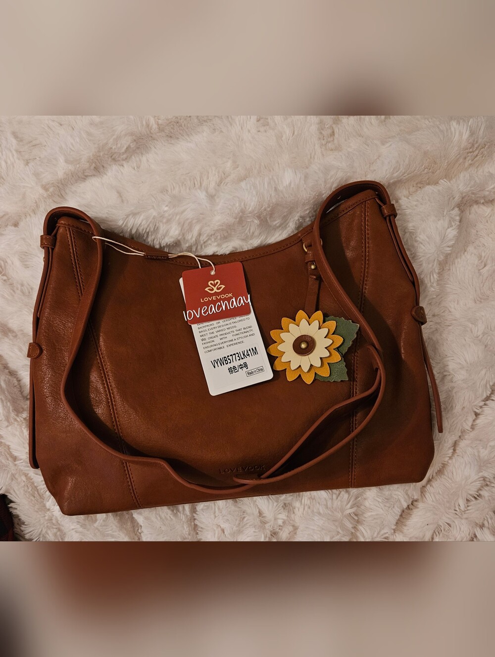 Lovevook✨️Tan Floral Accent Shoulder Bag - NWT